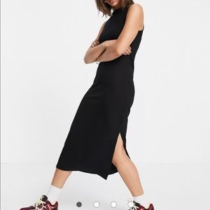 NWT Vera Moda sleeveless midi T-shirt dress in black